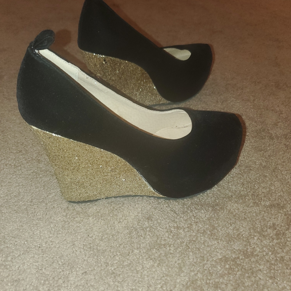 Suede Platform Wedge Shoe